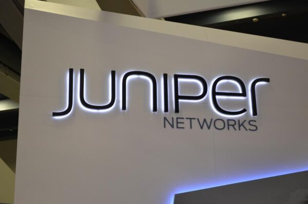 آسیب پذیری سیستم عامل Juniper Junos